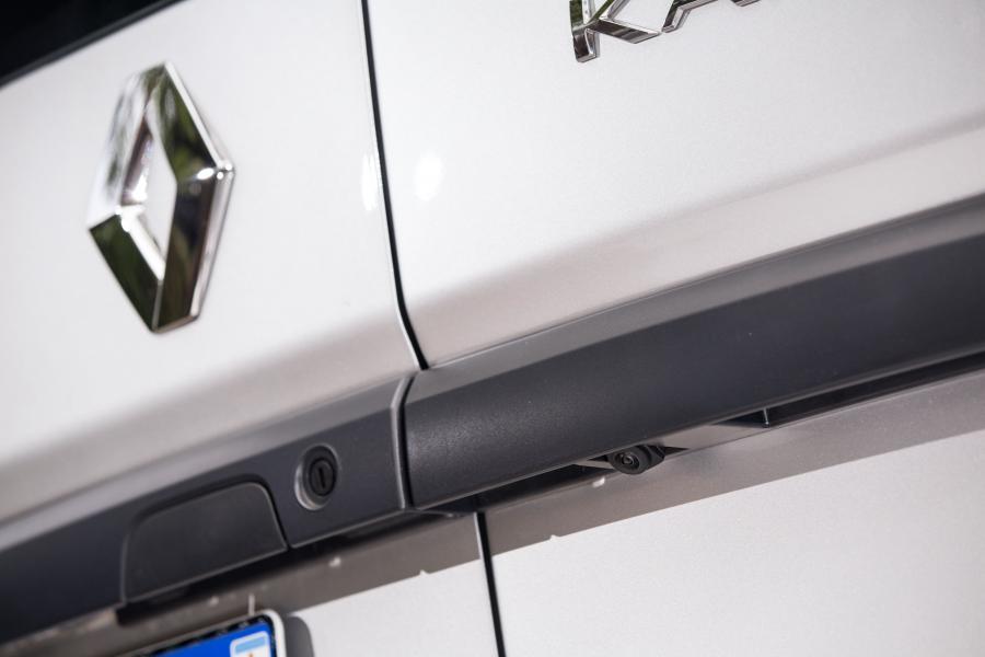Детали экстерьера Renault Kangoo 2018 года  (LA) (фото 8 из 26)